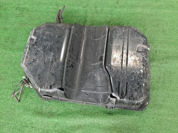 ТОПЛИВНЫЙ БАК НА MITSUBISHI GRANDIS NA4W 4G69