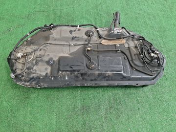 ТОПЛИВНЫЙ БАК НА MITSUBISHI CHARIOT GRANDIS N84W 4G64