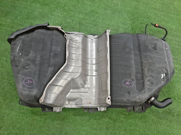 ТОПЛИВНЫЙ БАК НА TOYOTA ISIS ZGM10G 2ZR-FAE