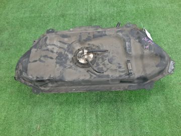 ТОПЛИВНЫЙ БАК НА TOYOTA PLATZ SCP11 1SZ-FE