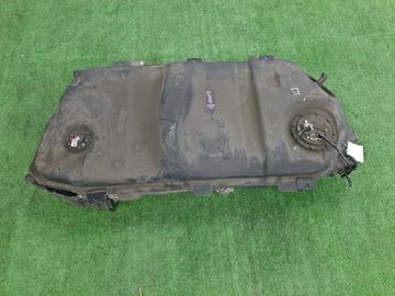 ТОПЛИВНЫЙ БАК НА TOYOTA ISIS ZNM10G 1ZZ-FE
