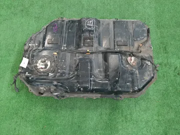 ТОПЛИВНЫЙ БАК НА MITSUBISHI GRANDIS NA4W 4G69