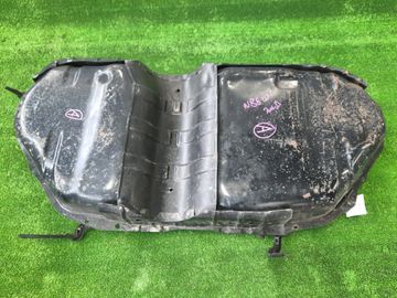 ТОПЛИВНЫЙ БАК НА MITSUBISHI CHARIOT GRANDIS N86W 6G72