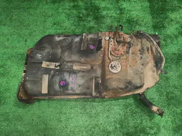 ТОПЛИВНЫЙ БАК НА TOYOTA IPSUM SXM10G 3S-FE