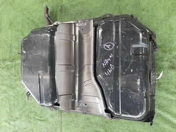 ТОПЛИВНЫЙ БАК НА MITSUBISHI GRANDIS NA4W 4G69