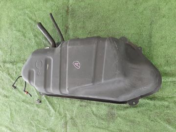 ТОПЛИВНЫЙ БАК НА TOYOTA PORTE NNP10 2NZ-FE