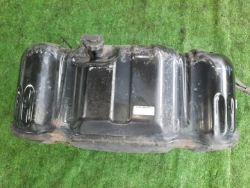 ТОПЛИВНЫЙ БАК НА ISUZU ELF NKR66 4HF1
