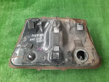 ТОПЛИВНЫЙ БАК НА TOYOTA COROLLA RUNX NZE124 1NZ-FE
