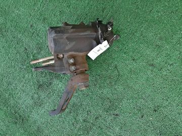 РУЛЕВОЙ РЕДУКТОР НА TOYOTA HIACE LH90 2L