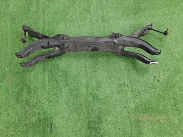 РЕССОРА НА NISSAN RNESSA PNN30 KA24DE