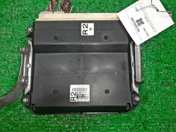 КОМПЬЮТЕР EFI НА TOYOTA ISIS ZGM15G 2ZR-FAE