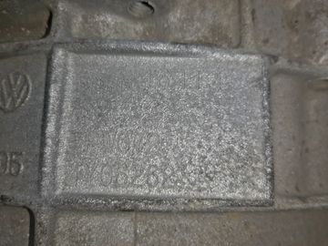 АКПП НА VOLKSWAGEN GOLF 1J1 AUM