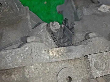 АКПП НА NISSAN SERENA NC25 MR20DE