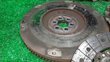 МКПП НА TOYOTA COROLLA NZE121 1NZ-FE