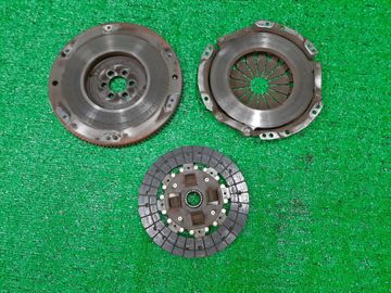 МКПП НА TOYOTA HIACE YH81 2Y