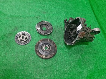 МКПП НА NISSAN CEFIRO A33 VQ20DE