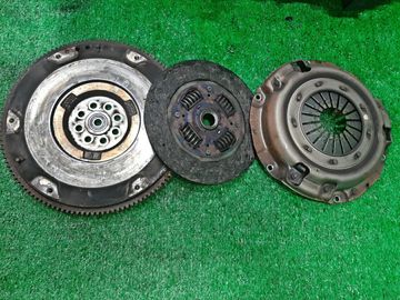 МКПП НА SUBARU FORESTER SH5 EJ204