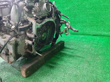 ДВИГАТЕЛЬ НА SUBARU LEGACY BE5 EJ204