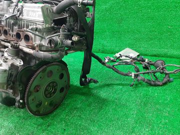 ДВИГАТЕЛЬ НА TOYOTA NADIA SXN15 3S-FE