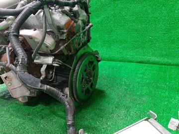 ДВИГАТЕЛЬ НА NISSAN GLORIA ENY34 RB25DET