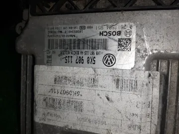 ДВИГАТЕЛЬ НА VOLKSWAGEN SCIROCCO 137 CCZB