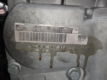 ДВИГАТЕЛЬ НА VOLKSWAGEN TOURAN 1T1 BLG