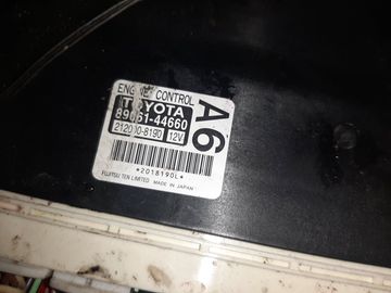 ДВИГАТЕЛЬ НА TOYOTA ISIS ZGM10W 2ZR-FAE