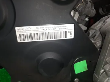 ДВИГАТЕЛЬ НА AUDI A4 8E ALT