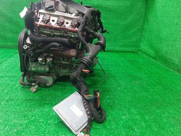 ДВИГАТЕЛЬ НА AUDI A6 4F2 AUK