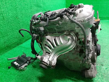 ДВИГАТЕЛЬ НА TOYOTA COROLLA  AXIO ZRE142 2ZR-FE