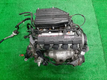ДВИГАТЕЛЬ НА HONDA CIVIC EU3 D17A