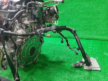 ДВИГАТЕЛЬ НА HONDA STREAM RN6 R18A