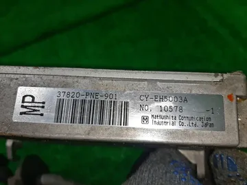 ДВИГАТЕЛЬ НА HONDA STREAM RN4 K20A