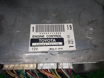 ДВИГАТЕЛЬ НА TOYOTA COROLLA NZE121 1NZ-FE