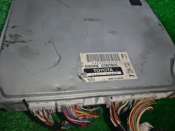 ДВИГАТЕЛЬ НА TOYOTA PROGRES JCG10 1JZ-FSE