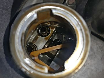 ДВИГАТЕЛЬ НА MITSUBISHI CHARIOT GRANDIS N94W 4G64