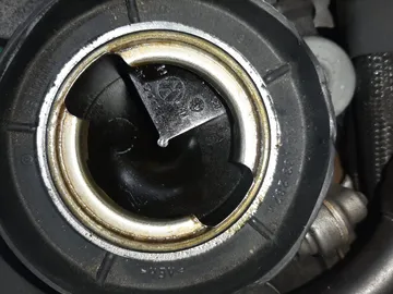 ДВИГАТЕЛЬ НА VOLKSWAGEN TOURAN 1T3 CAVC