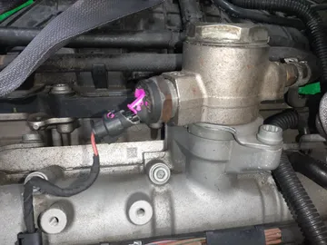 ДВИГАТЕЛЬ НА VOLKSWAGEN GOLF 5K1 CAXA