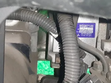 ДВИГАТЕЛЬ НА MITSUBISHI LANCER CEDIA CS5W 4G93