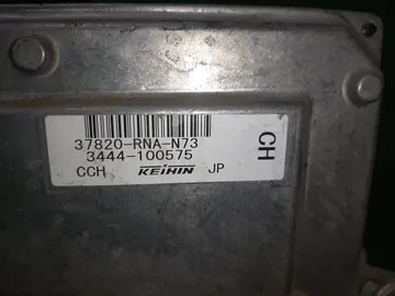 ДВИГАТЕЛЬ НА HONDA CIVIC FD1 R18A