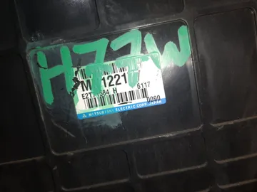 ДВИГАТЕЛЬ НА MITSUBISHI PAJERO IO H77W 4G94