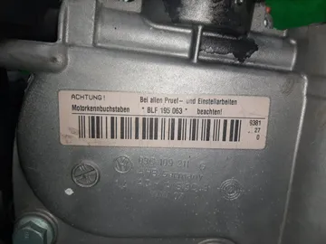 ДВИГАТЕЛЬ НА VOLKSWAGEN GOLF PLUS 5M1 BLF