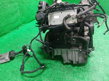 ДВИГАТЕЛЬ НА VOLKSWAGEN GOLF 5K1 CAXA