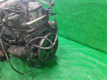 ДВИГАТЕЛЬ НА TOYOTA GRANVIA KCH16W 1KZ-TE