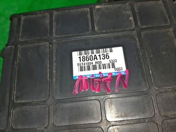 ДВИГАТЕЛЬ НА MITSUBISHI GRANDIS NA4W 4G69