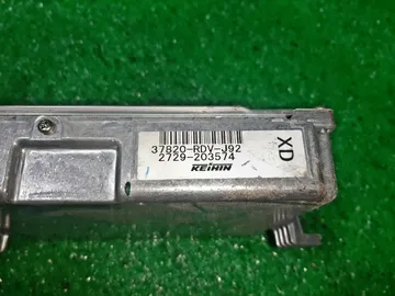 ДВИГАТЕЛЬ НА HONDA INSPIRE UC1 J30A