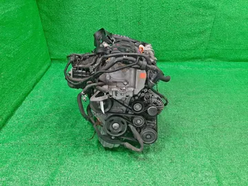 ДВИГАТЕЛЬ НА VOLKSWAGEN GOLF 5K1 CAXA