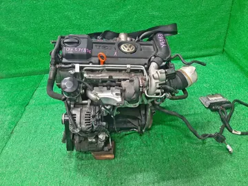 ДВИГАТЕЛЬ НА VOLKSWAGEN GOLF 5K1 CAXA