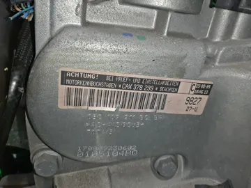 ДВИГАТЕЛЬ НА VOLKSWAGEN GOLF 5K1 CAXA