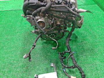 ДВИГАТЕЛЬ НА TOYOTA ISIS ZNM10G 1ZZ-FE